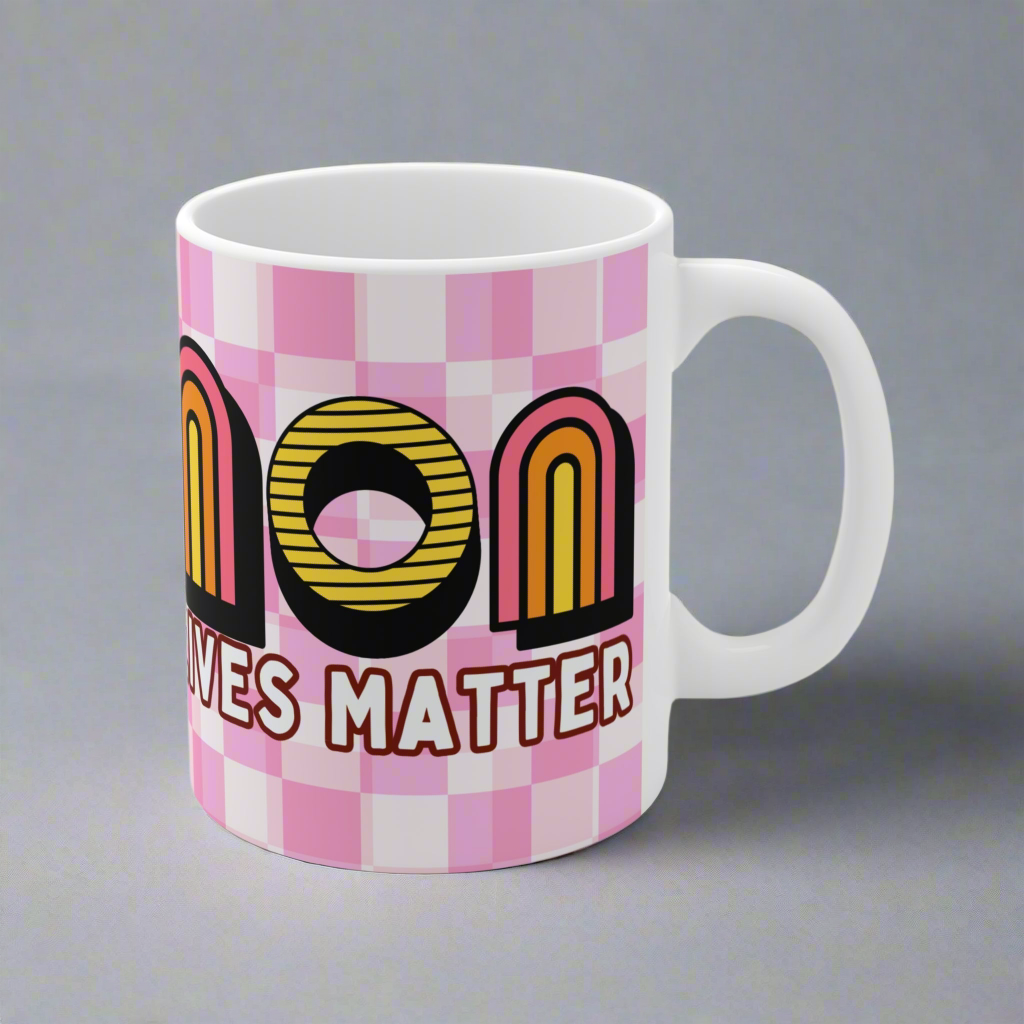 Mom Lives Matter Glow Mug